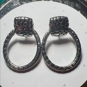 Chic Silver Textured Drop Earrings